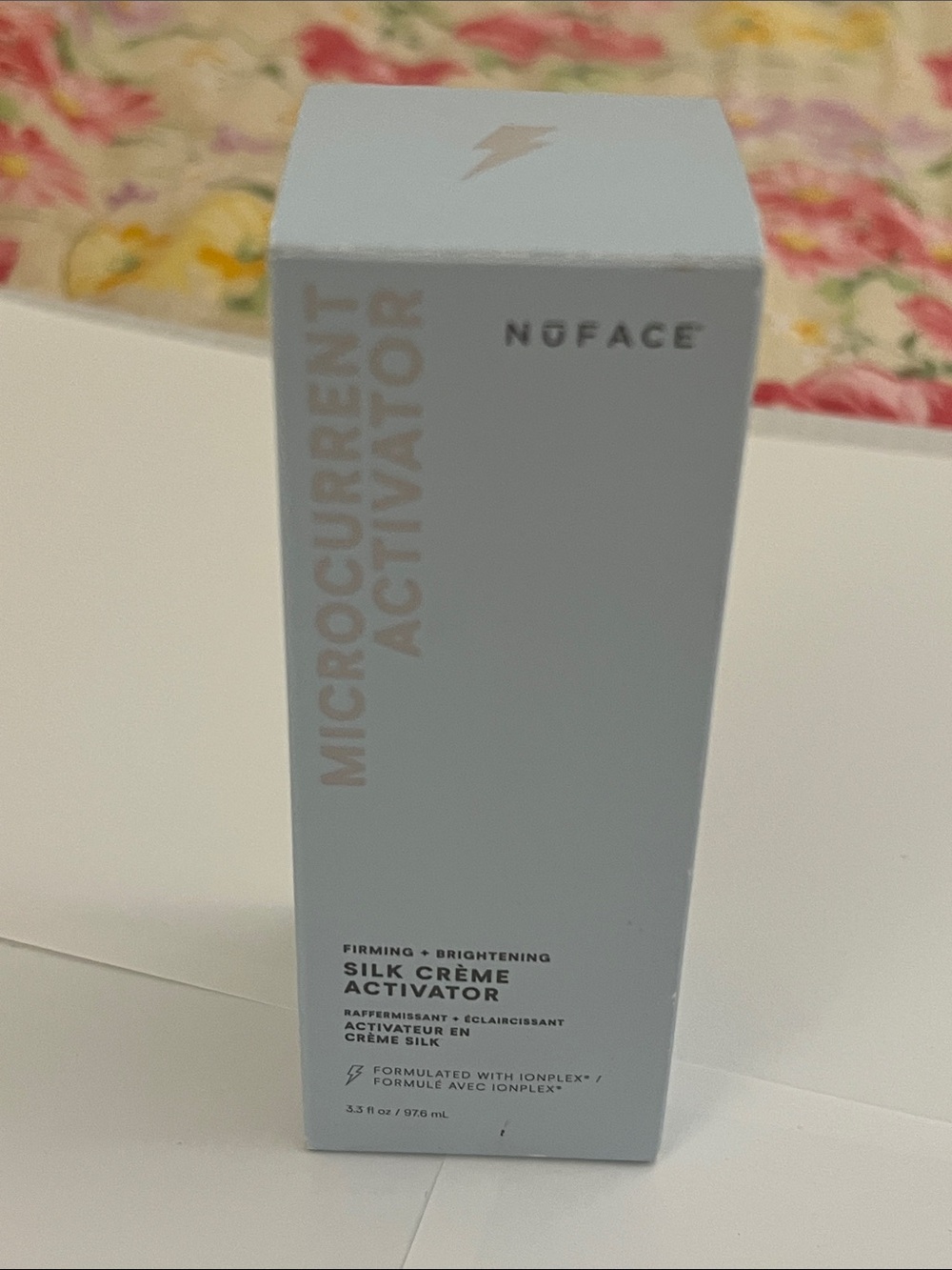 NIB NuFACE Microcurrent Activator Silk Crème – Light Blue Box